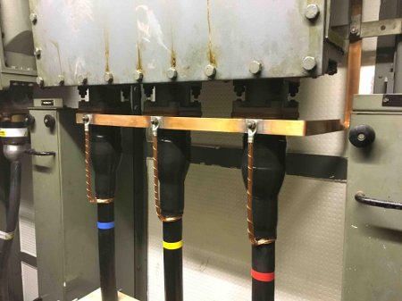 33/36kV Raychem Oil Barrier Heat Shrink Termination Connects XLPE Cables Into VSLP9 Type Switchgear